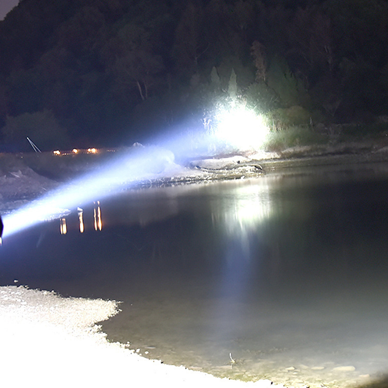 SST40 LED Flashlight Type-C US - Edc (Every Day Carry recension och pris