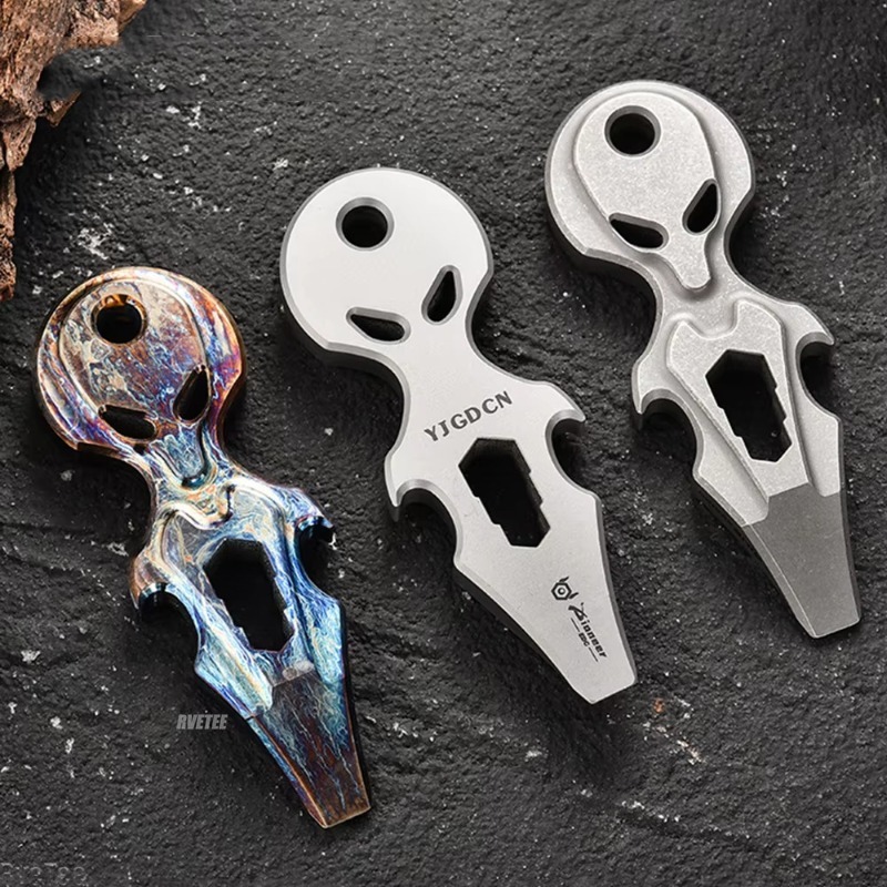 Bottle Opener Wrench Multi-fun - Titanium Pry Bar recension och pris